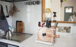 まな板や鍋蓋も収納できる☆ 便利に使える大容量なマルチツールスタンド「YTOPRO キッチンツールスタンド」
